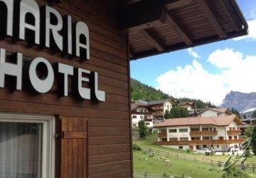 Hotel Maria Corvara In Badia Exterior foto